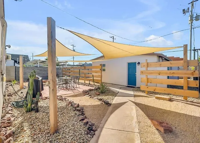 Holiday home 2br Desert Retreat Monthly *